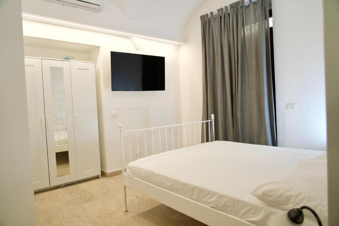 G House 100 Apartment Катания Екстериор снимка