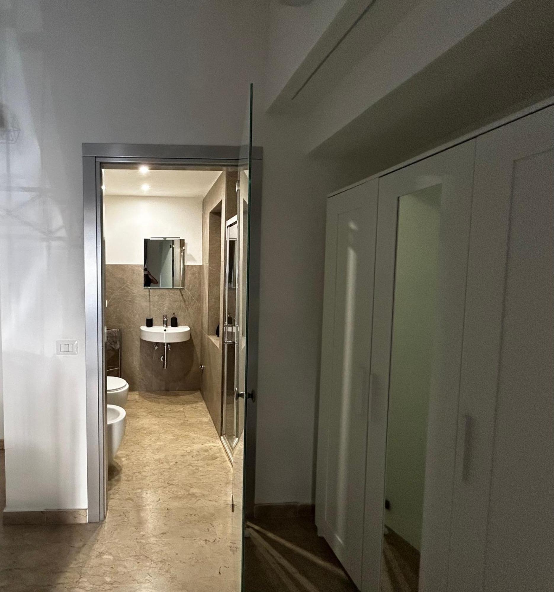 G House 100 Apartment Катания Екстериор снимка