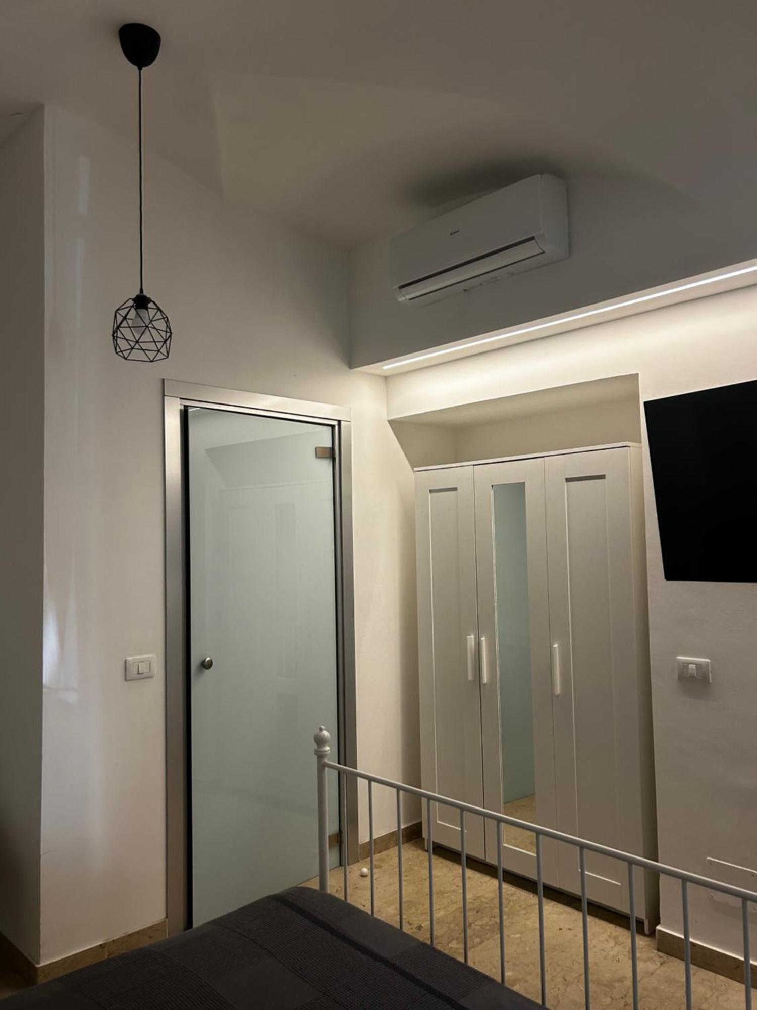 G House 100 Apartment Катания Екстериор снимка